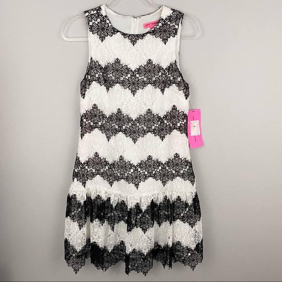 Betsey Johnson Dresses & Skirts - Betsey Johnson • Lace Ruffle Dress